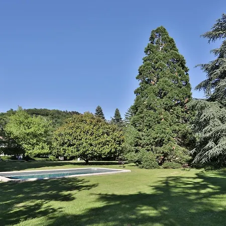 Konukevi La Chapelle Aux Acacias