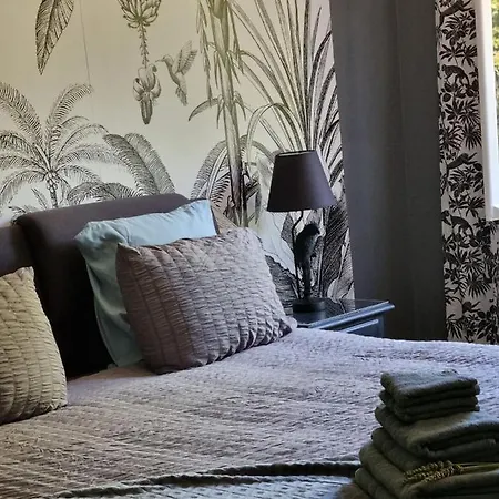 La Chapelle Aux Acacias