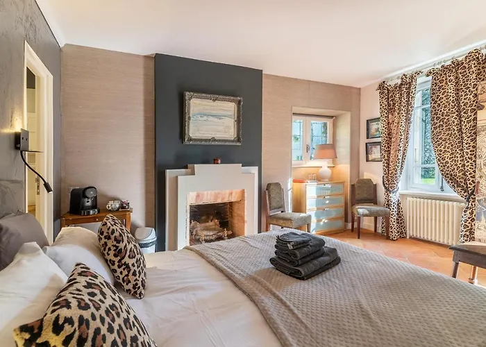 La Chapelle Aux Acacias * Caucalieres