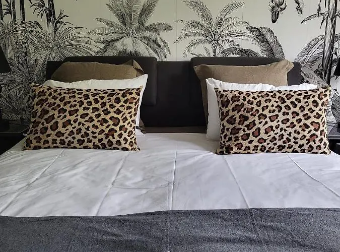 La Chapelle Aux Acacias